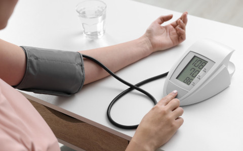 Rimedi naturali contro la pressione bassa estiva Rimedi naturali contro la pressione bassa estiva