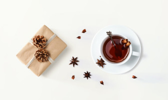 Anice stellato benefici digestivi e rilassanti in tisana naturale
