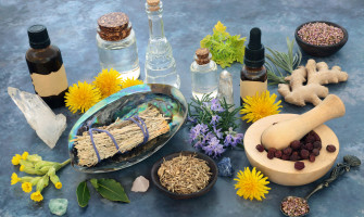 Erboristeria e Astrologia: erbe officinali e segni zodiacali