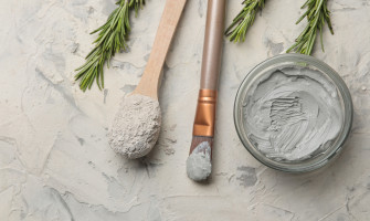 Maschera viso purificante con argilla verde e timo
