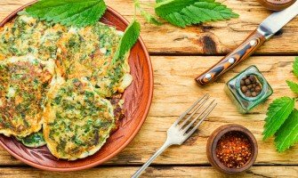frittate alle erbe selvatiche e aromatiche: ricetta e benefici