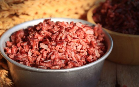 Riso rosso fermentato usi e benefici Riso rosso fermentato usi e benefici