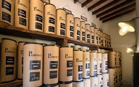 Come preparare il liquore alla genziana: ricetta facile e gustosa Come preparare il liquore alla genziana: ricetta facile e gustosa