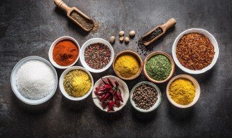 Guida all'uso di spezie e sali in cucina