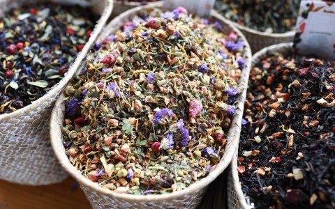 Erbe Officinali possono alleviare i sintomi della gastrite Erbe Officinali possono alleviare i sintomi della gastrite