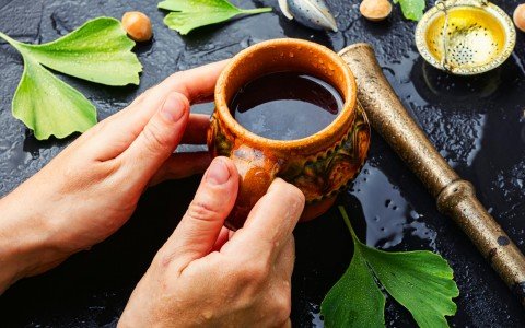 Aumentare il flusso sanguigno: le 5 migliori erbe medicinali per la salute della circolazione Aumentare il flusso sanguigno: le 5 migliori erbe medicinali per la salute della circolazione