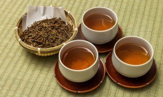 Il tè verde Bancha: come prepararlo e i suoi benefici