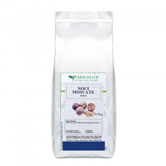 Noce moscata intera Noce moscata intera