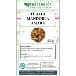 Tè aromatizzato con pezzetti di mandorla amara Tè aromatizzato con pezzetti di mandorla amara