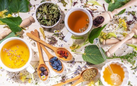 Le tisane di erbe medicinali che possono curare l'artrite Le tisane di erbe medicinali che possono curare l'artrite