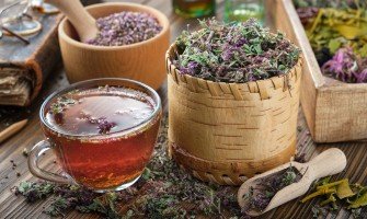 Erbe medicinali e tisane tipiche della montagna