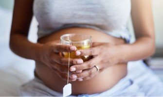 Infusi e tisane in gravidanza: quali scegliere per te e il tuo bambino